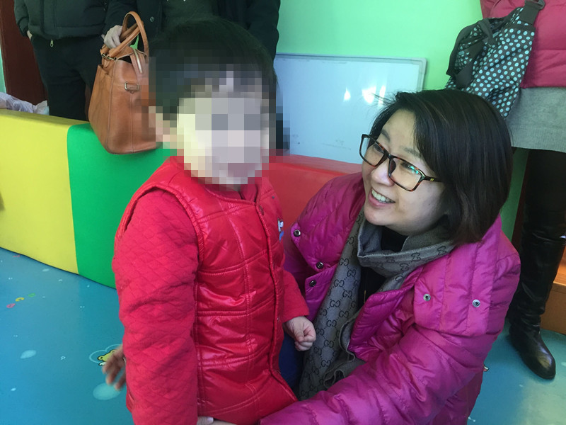 美女操逼大鸡吧视频市残联吴主任指导工作